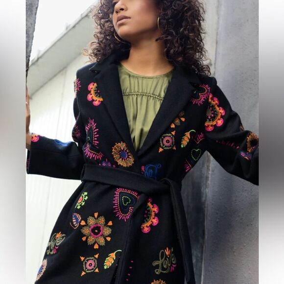 NWT Emily Lovelock Deborah Coat Black Embroidered Floral Love Size SM Wool Blend - Picture 2 of 16